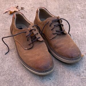 Johnston & Murphy Tan Leather Oxfords